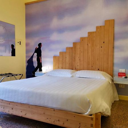 Red Carpet Rooms Bari Exterior foto