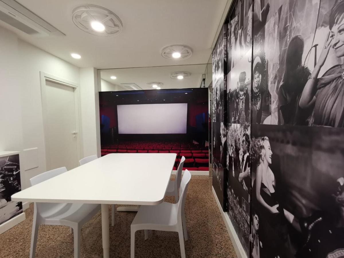 Red Carpet Rooms Bari Exterior foto