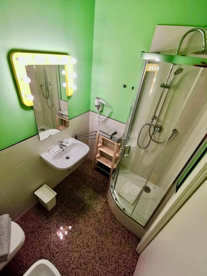 Red Carpet Rooms Bari Exterior foto